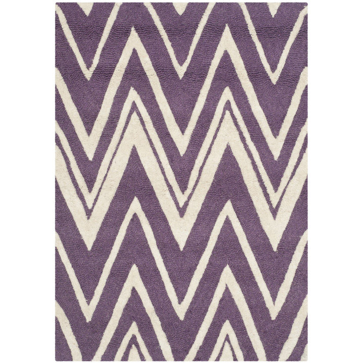 SAFAVIEH Cambridge CAM711P Handmade Purple /Ivory Rug Image 8