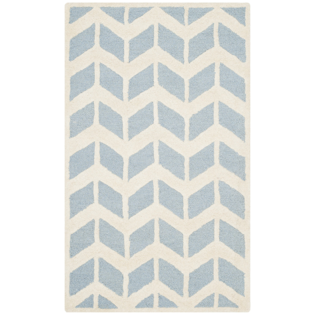 SAFAVIEH Cambridge CAM718B Handmade Blue / Ivory Rug Image 9