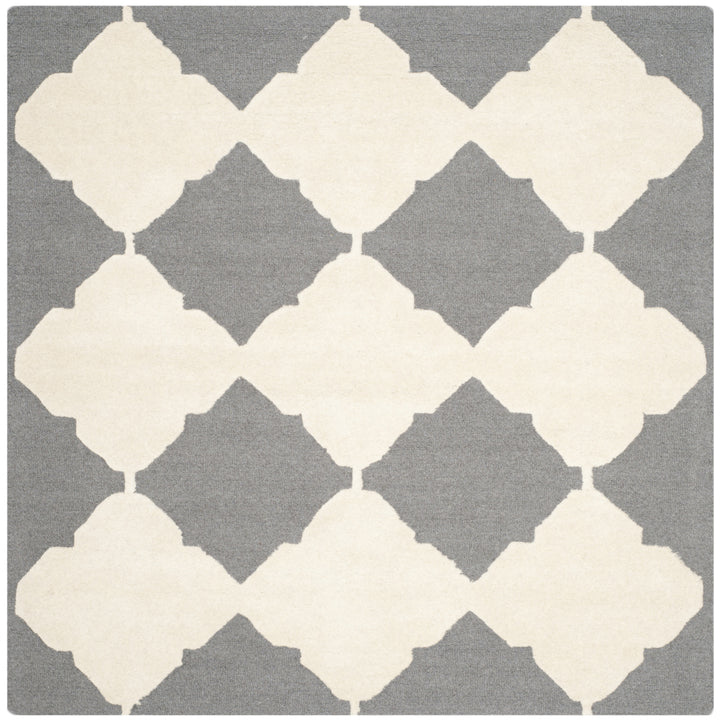 SAFAVIEH Cambridge CAM719D Dark Grey / Ivory Rug Image 4