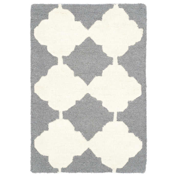 SAFAVIEH Cambridge CAM719D Dark Grey / Ivory Rug Image 6