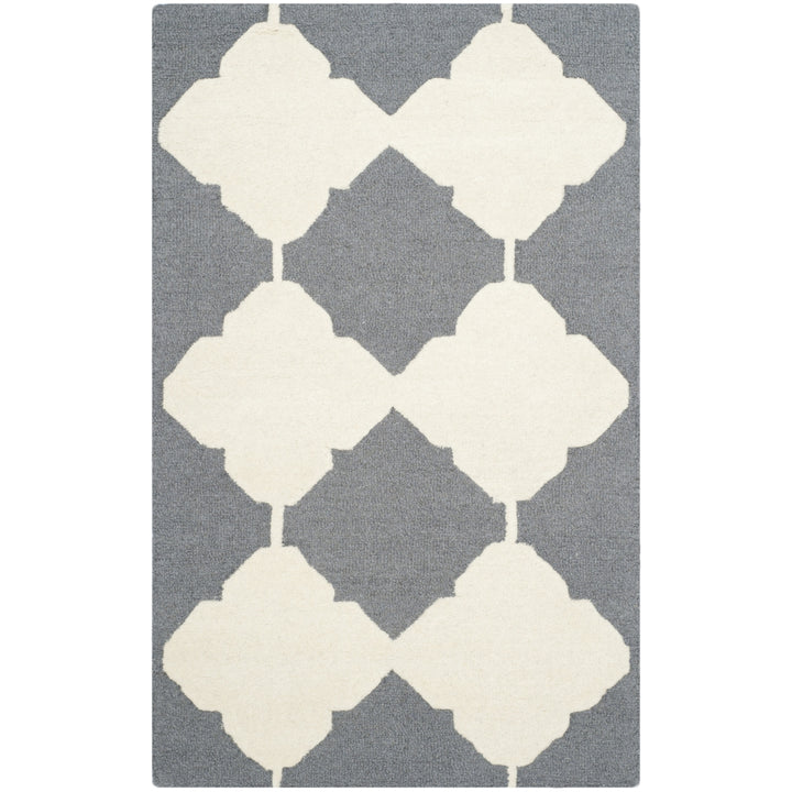 SAFAVIEH Cambridge CAM719D Dark Grey / Ivory Rug Image 7