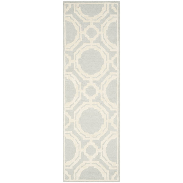 SAFAVIEH Cambridge CAM721G Handmade Grey / Ivory Rug Image 1