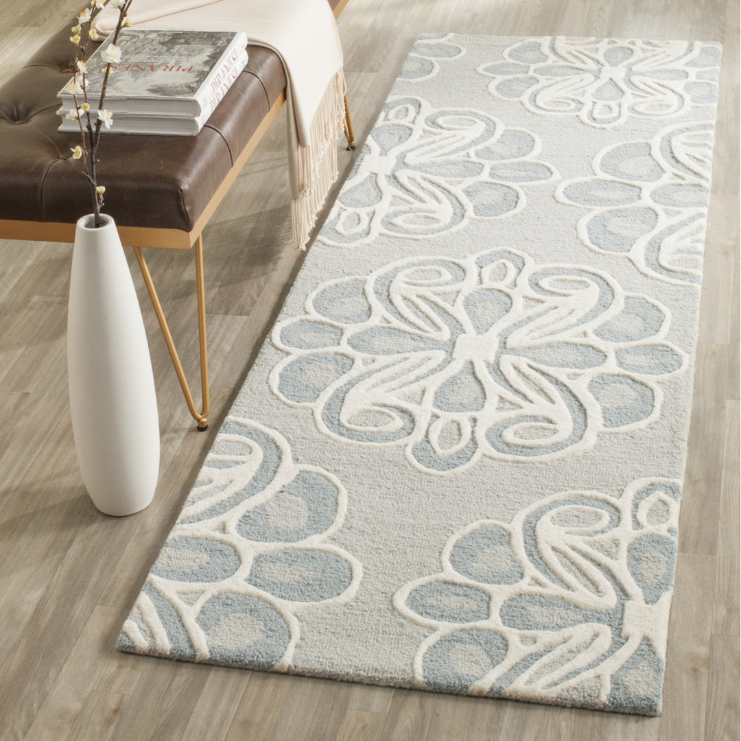 SAFAVIEH Cambridge CAM725V Handmade Grey / Blue Rug Image 2