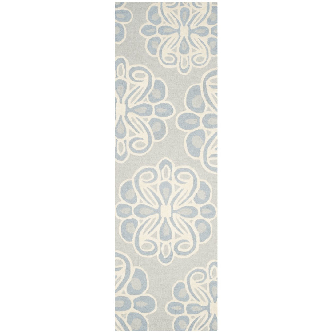 SAFAVIEH Cambridge CAM725V Handmade Grey / Blue Rug Image 1