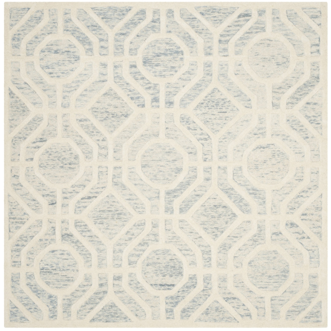 SAFAVIEH Cambridge CAM726B Light Blue / Ivory Rug Image 6