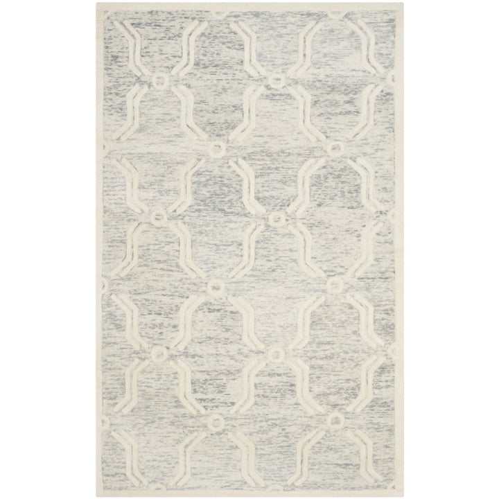 SAFAVIEH Cambridge CAM728G Light Grey / Ivory Rug Image 1