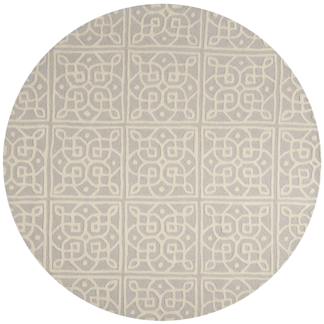 SAFAVIEH Cambridge CAM731G Light Grey / Ivory Rug Image 4