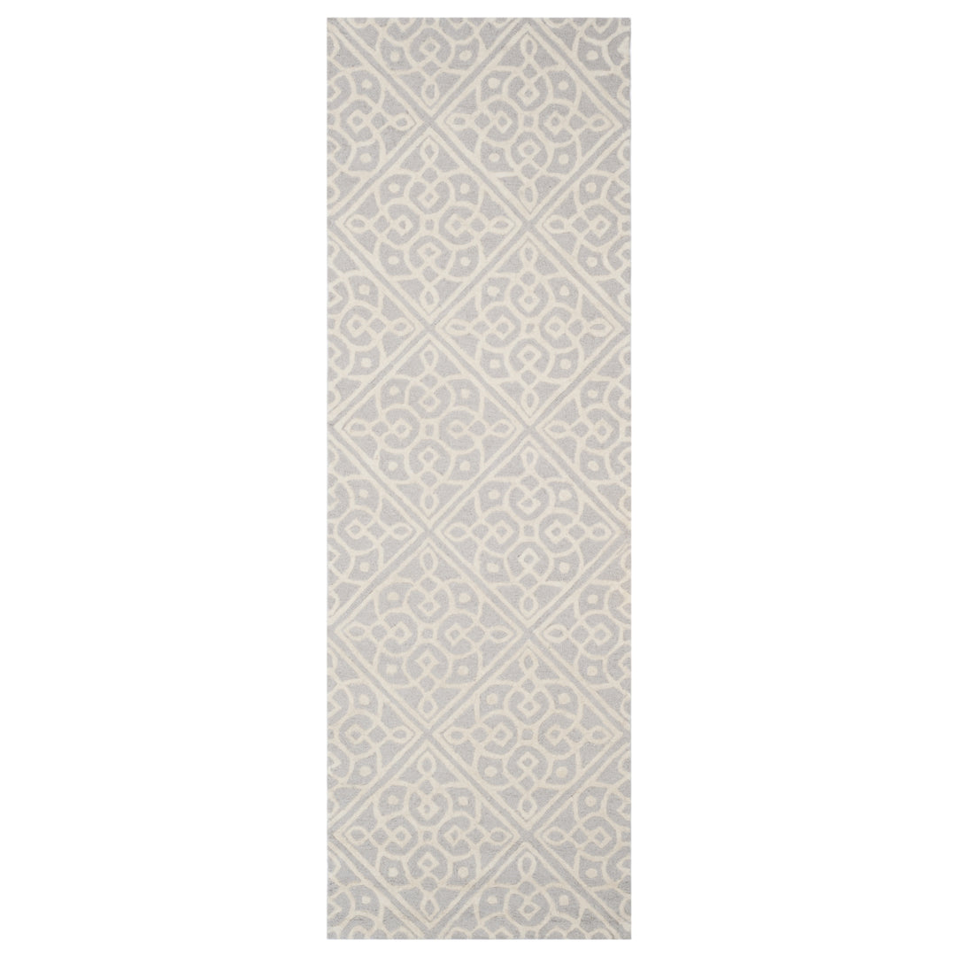 SAFAVIEH Cambridge CAM731G Light Grey / Ivory Rug Image 5