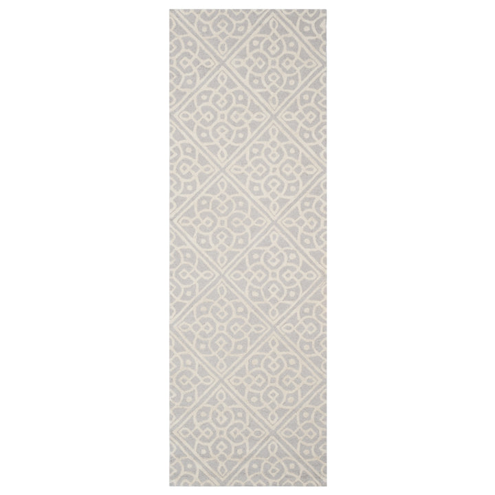 SAFAVIEH Cambridge CAM731G Light Grey / Ivory Rug Image 5