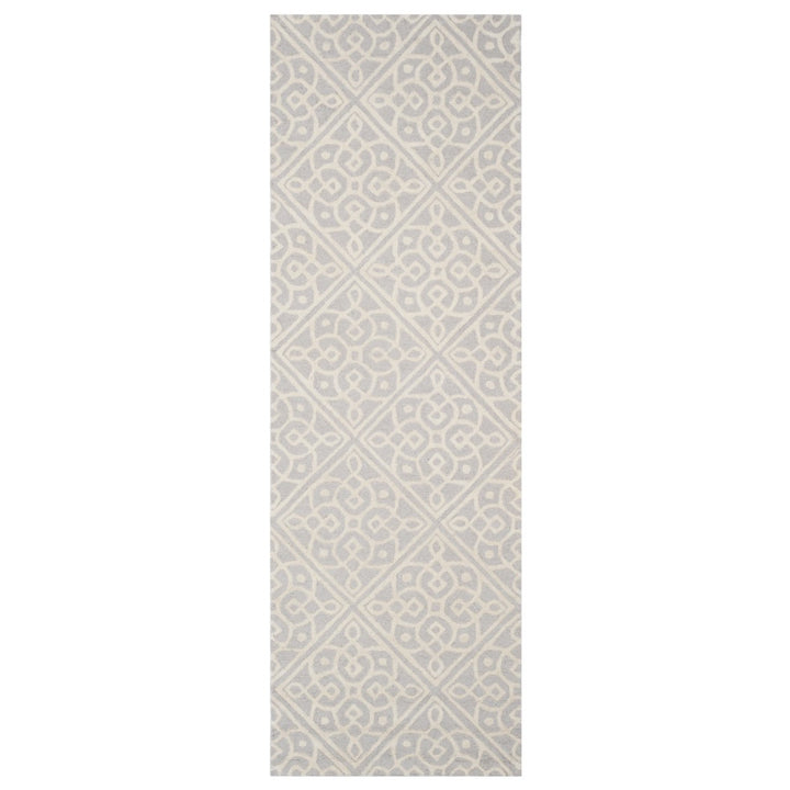 SAFAVIEH Cambridge CAM731G Light Grey / Ivory Rug Image 1