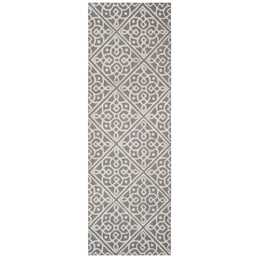 SAFAVIEH Cambridge CAM731D Dark Grey / Ivory Rug Image 5