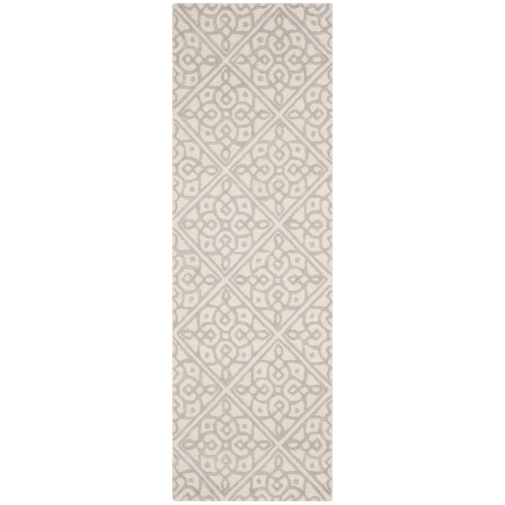 SAFAVIEH Cambridge CAM731Q Handmade Ivory / Grey Rug Image 5