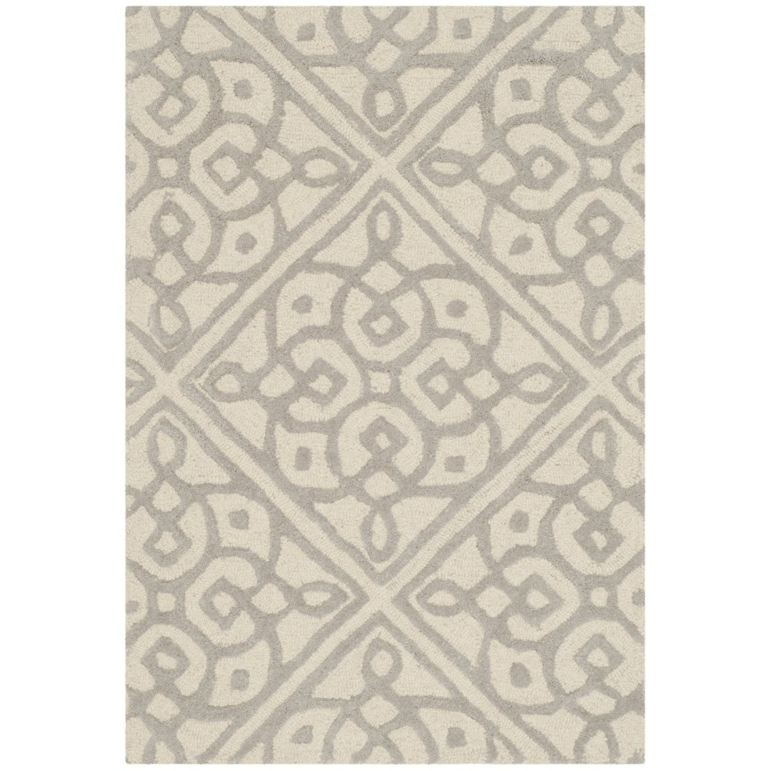 SAFAVIEH Cambridge CAM731Q Handmade Ivory / Grey Rug Image 1