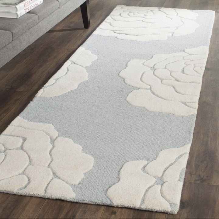 SAFAVIEH Cambridge CAM782G Handmade Grey / Ivory Rug Image 3