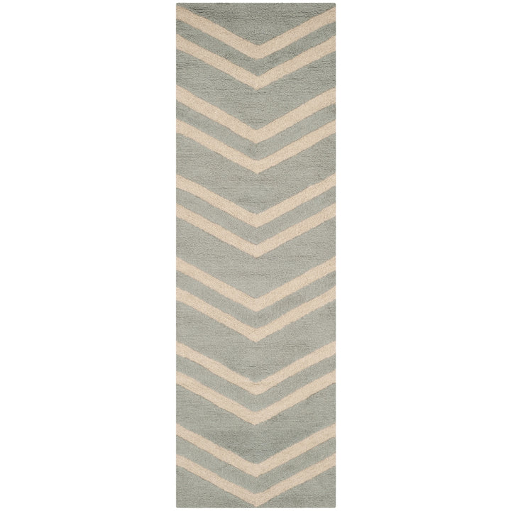 SAFAVIEH Cambridge CAM824A Handmade Grey / Beige Rug Image 3