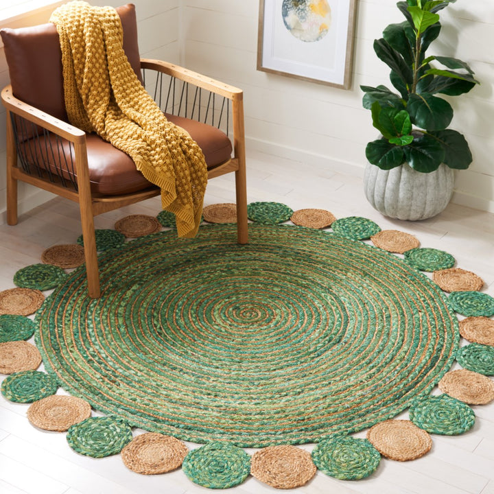 SAFAVIEH Cape Cod CAP201Y Handwoven Green / Natural Rug Image 2