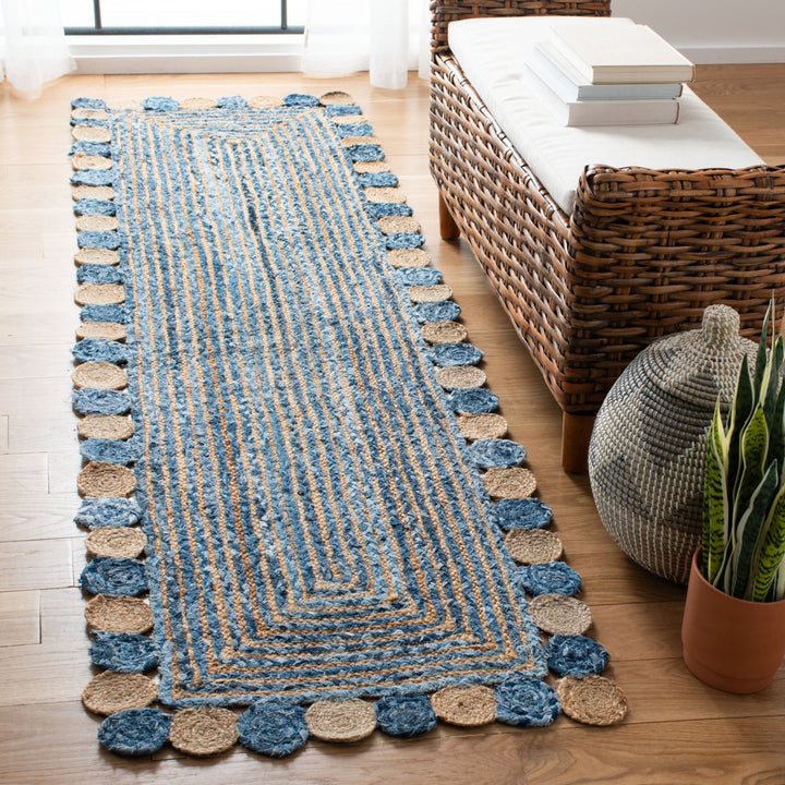 SAFAVIEH Cape Cod CAP201C Handwoven Blue / Beige Rug Image 9