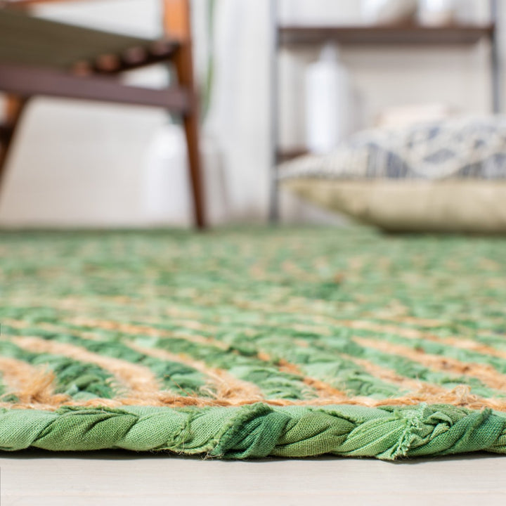 SAFAVIEH Cape Cod CAP203Y Handwoven Green / Natural Rug Image 5