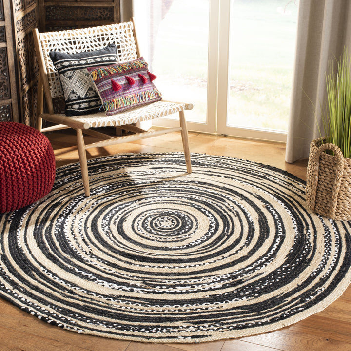 SAFAVIEH Cape Cod CAP209Z Handwoven Black / Ivory Rug Image 2