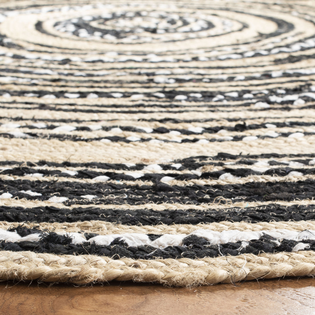 SAFAVIEH Cape Cod CAP209Z Handwoven Black / Ivory Rug Image 3