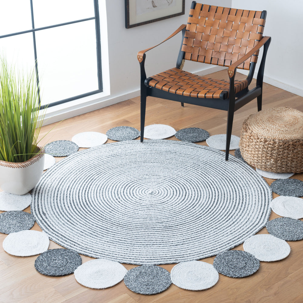 SAFAVIEH Cape Cod CAP231H Handwoven Charcoal / Ivory Rug Image 2