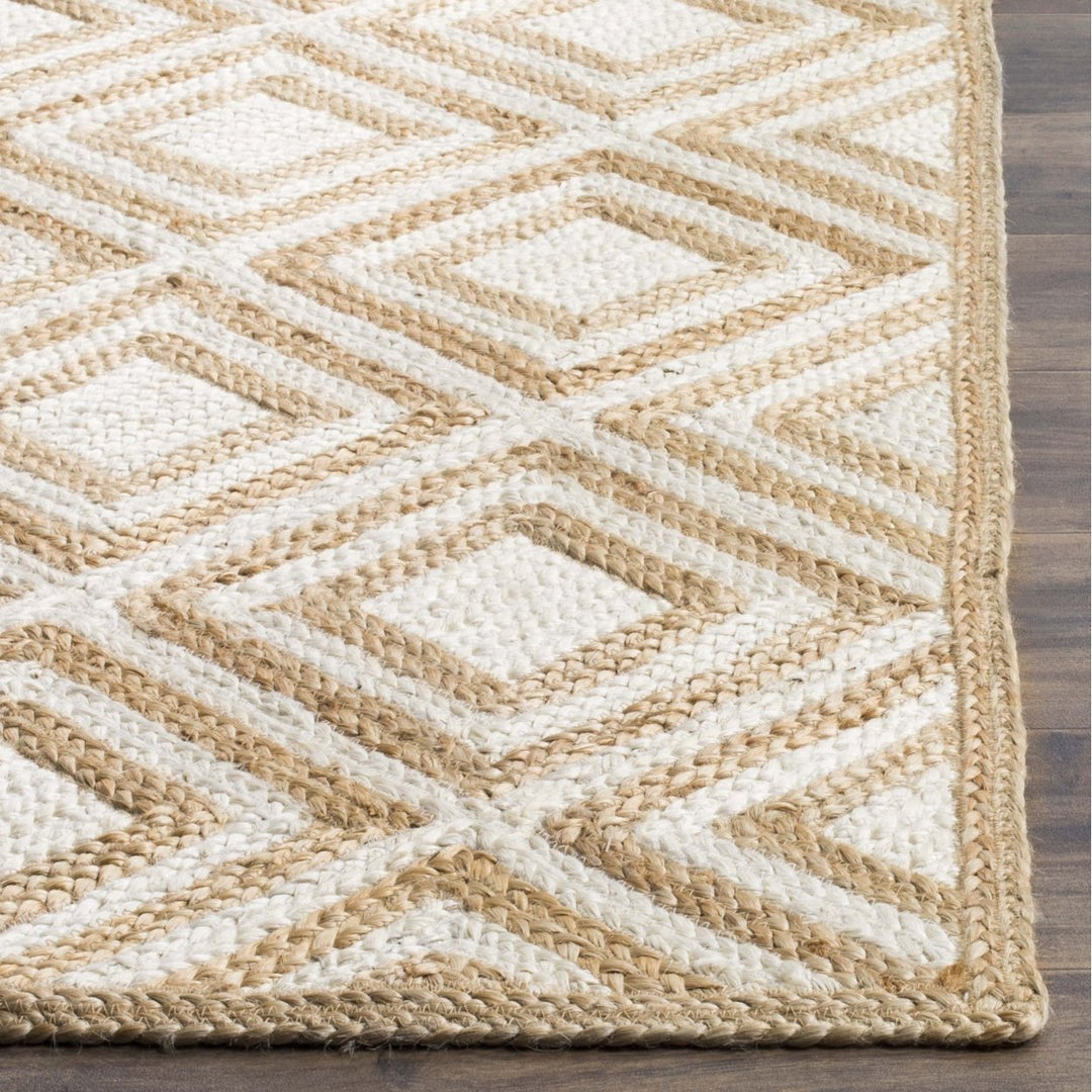 SAFAVIEH Cape Cod CAP304A Handwoven Natural / Ivory Rug Image 5