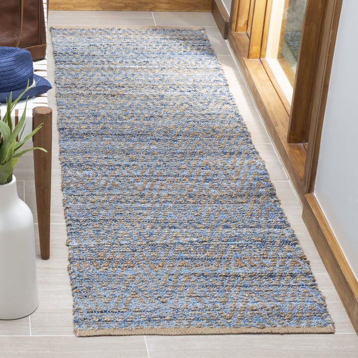 SAFAVIEH Cape Cod CAP350A Handwoven Natural / Blue Rug Image 2