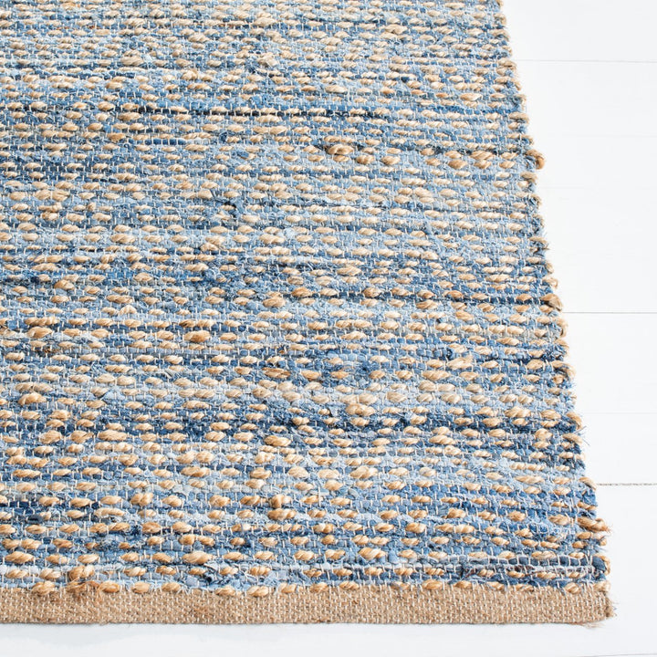 SAFAVIEH Cape Cod CAP350A Handwoven Natural / Blue Rug Image 5