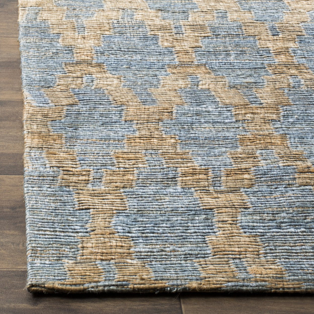 SAFAVIEH Cape Cod CAP413A Handwoven Light Blue /Gold Rug Image 7