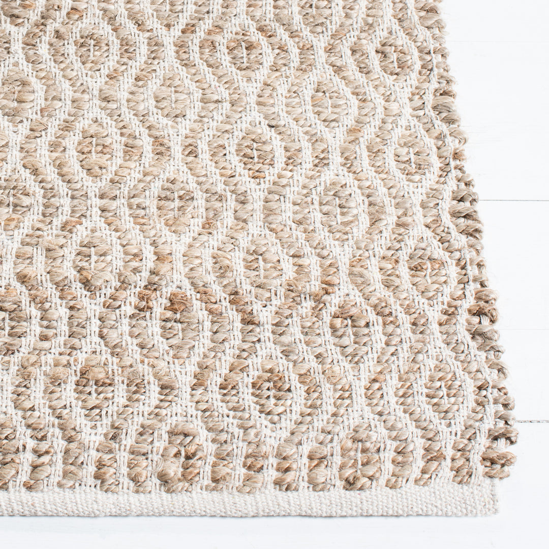 SAFAVIEH Cape Cod CAP821I Handwoven Natural Rug Image 4