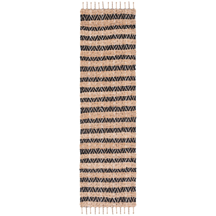 SAFAVIEH Cape Cod CAP844Z Handwoven Black / Natural Rug Image 3