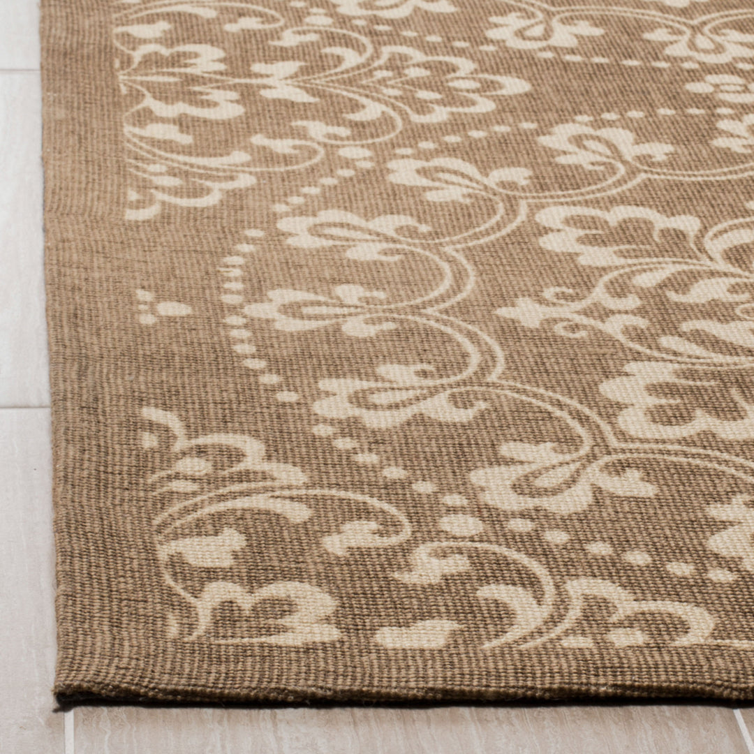 SAFAVIEH Cedar Brook CDR262E Handmade Taupe / Natural Rug Image 7