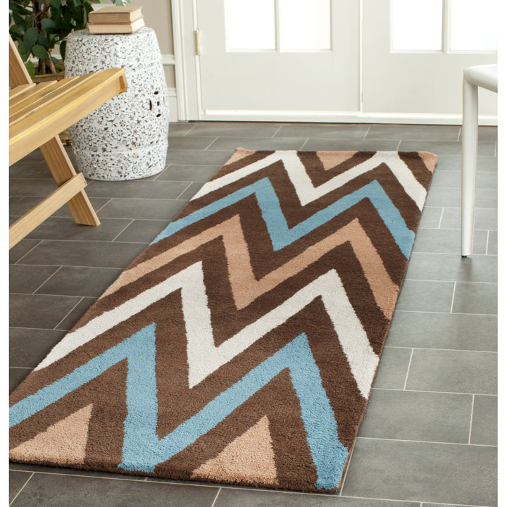 SAFAVIEH Chatham CHT151B Handmade Brown / Multi Rug Image 3