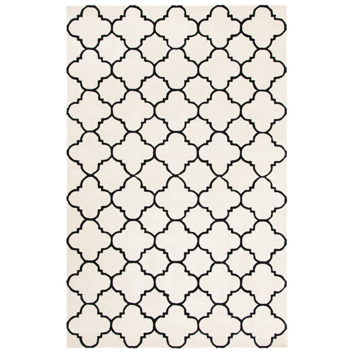 SAFAVIEH Chatham CHT717A Handmade Ivory / Black Rug Image 1