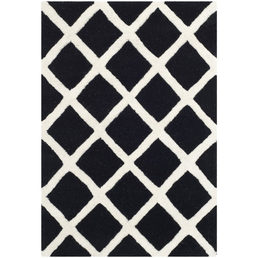 SAFAVIEH Chatham CHT718K Handmade Black / Ivory Rug Image 1