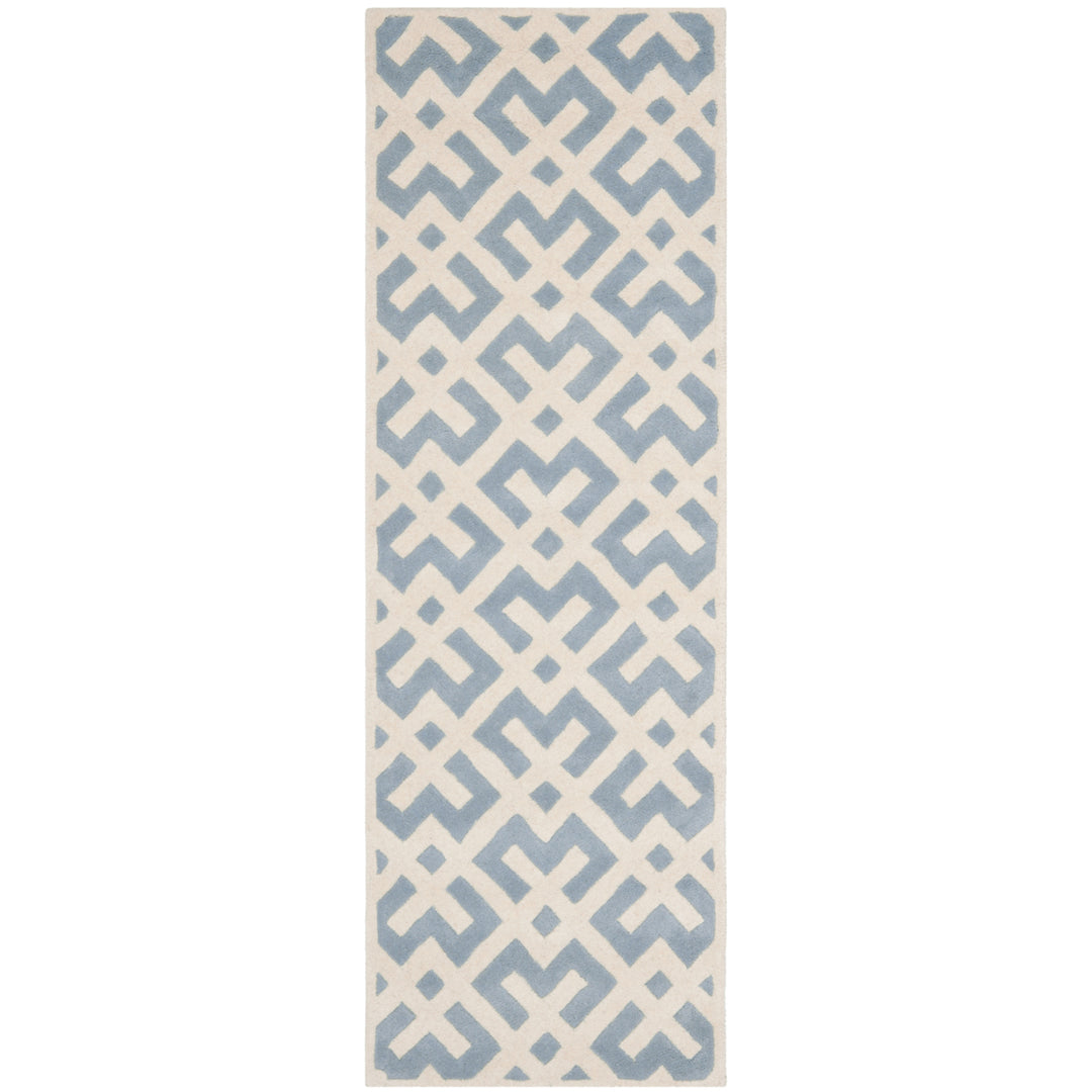 SAFAVIEH Chatham CHT719B Handmade Blue / Ivory Rug Image 3