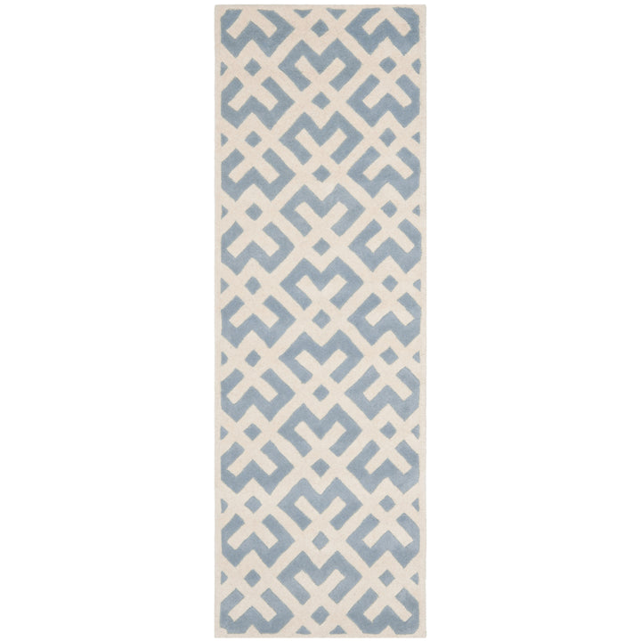 SAFAVIEH Chatham CHT719B Handmade Blue / Ivory Rug Image 3