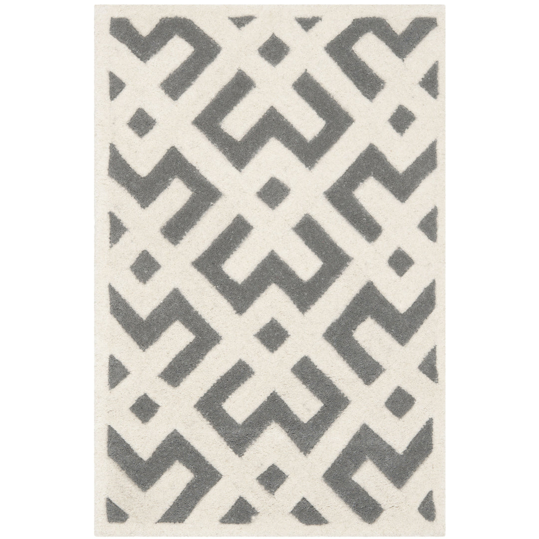 SAFAVIEH Chatham CHT719D Handmade Dark Grey / Ivory Rug Image 2