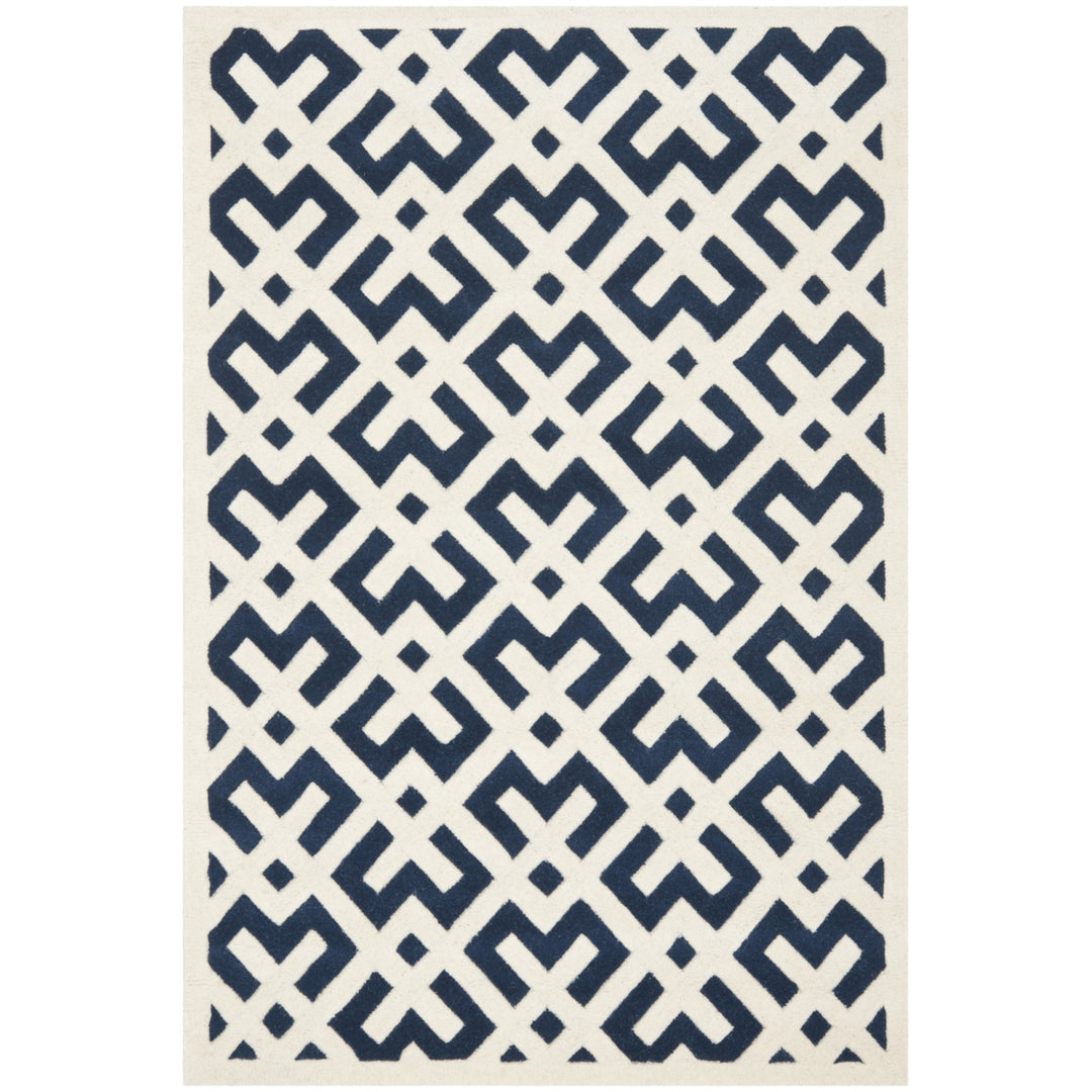 SAFAVIEH Chatham CHT719C Handmade Dark Blue / Ivory Rug Image 9