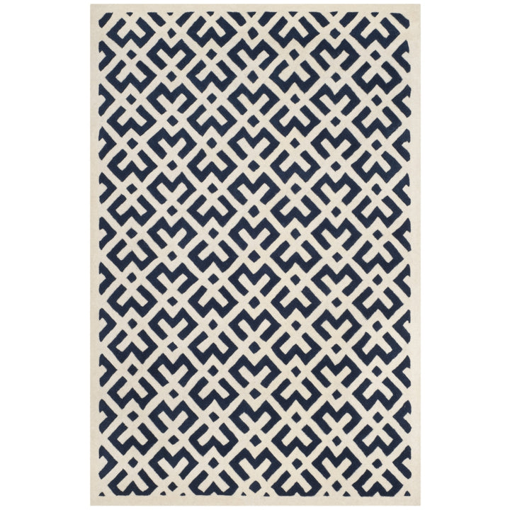 SAFAVIEH Chatham CHT719C Handmade Dark Blue / Ivory Rug Image 10