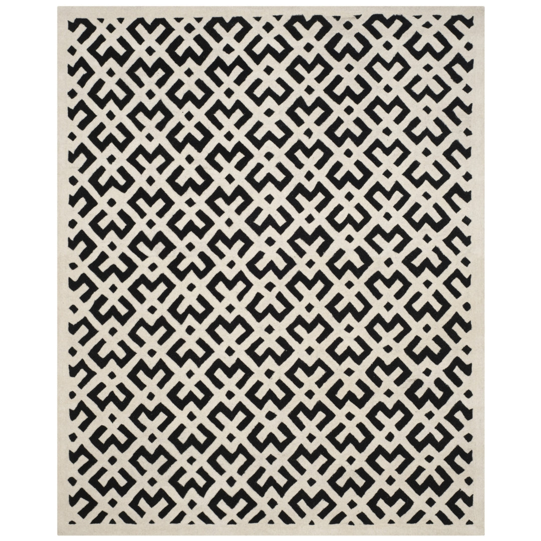 SAFAVIEH Chatham CHT719K Handmade Black / Ivory Rug Image 1