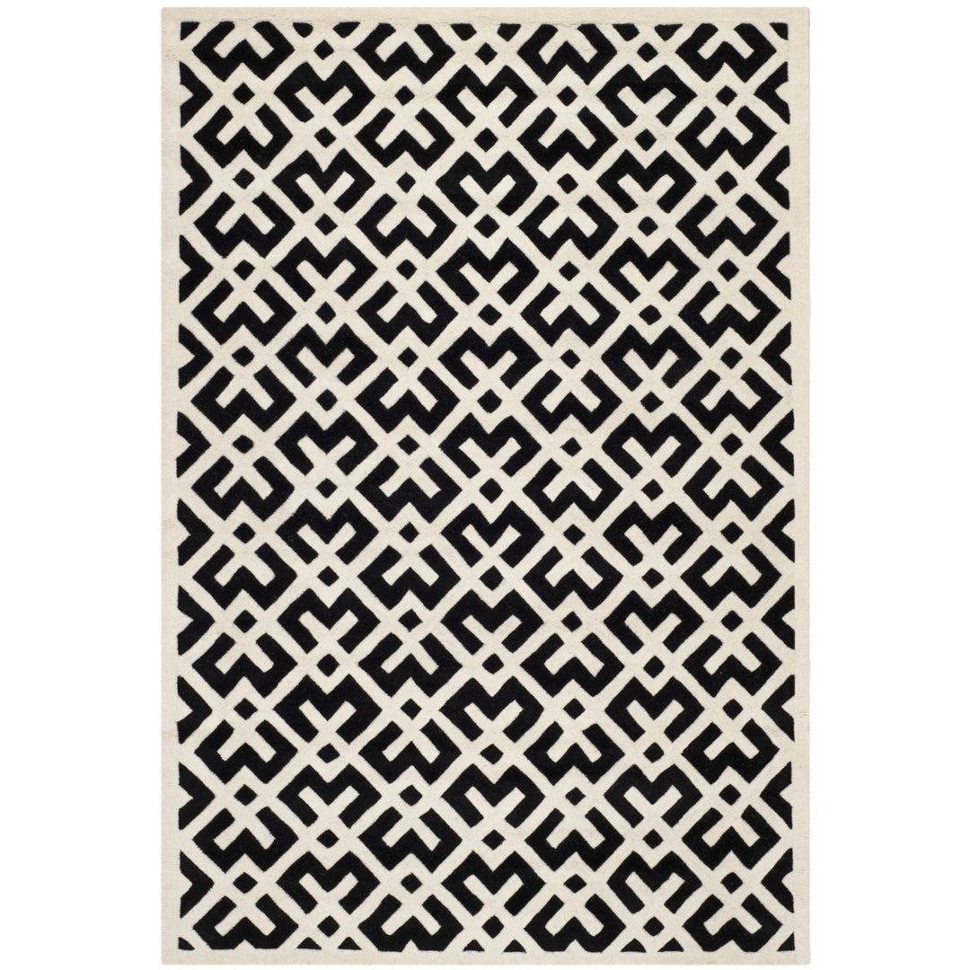 SAFAVIEH Chatham CHT719K Handmade Black / Ivory Rug Image 10