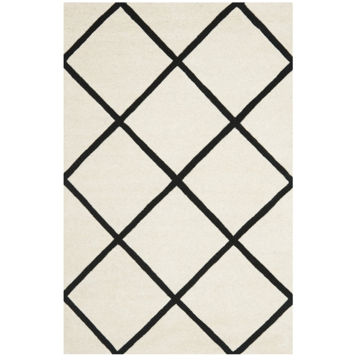 SAFAVIEH Chatham CHT720A Handmade Ivory / Black Rug Image 9