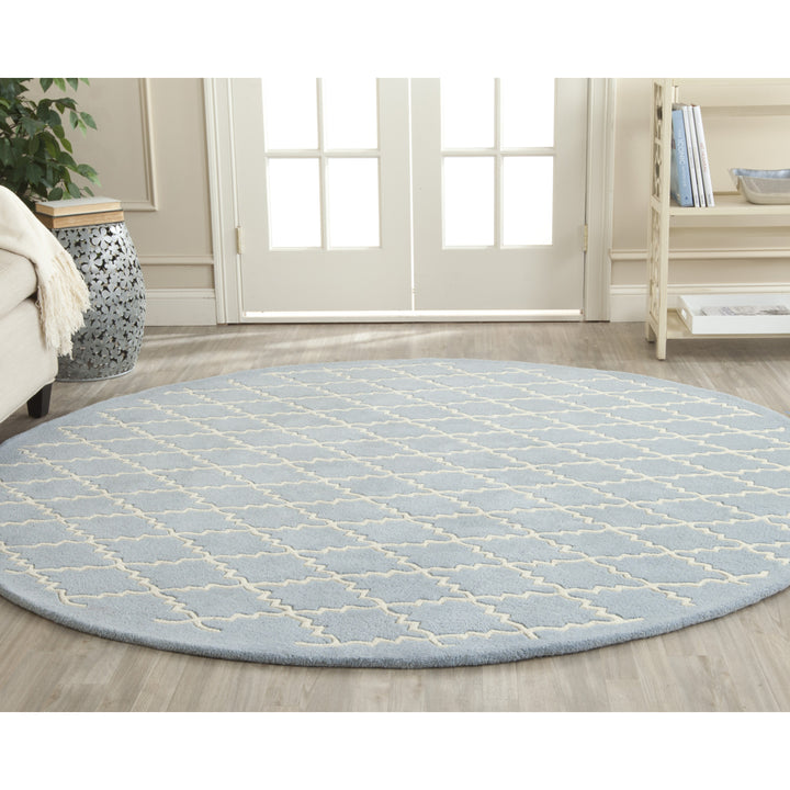 SAFAVIEH Chatham CHT721B Handmade Blue / Ivory Rug Image 2