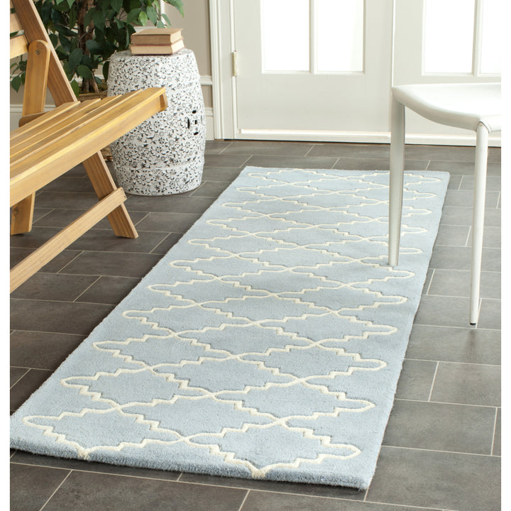 SAFAVIEH Chatham CHT721B Handmade Blue / Ivory Rug Image 3