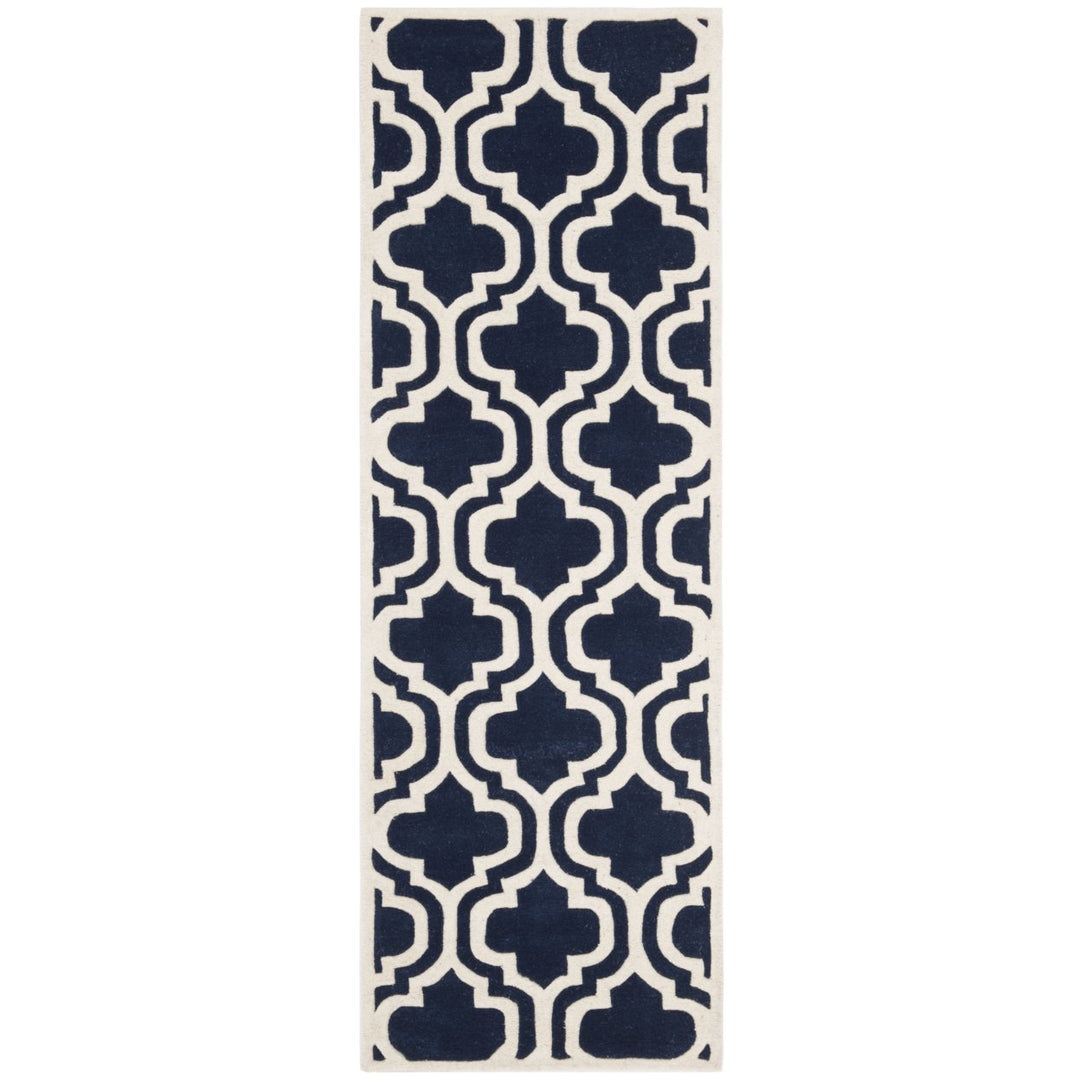 SAFAVIEH Chatham CHT727C Handmade Dark Blue / Ivory Rug Image 3