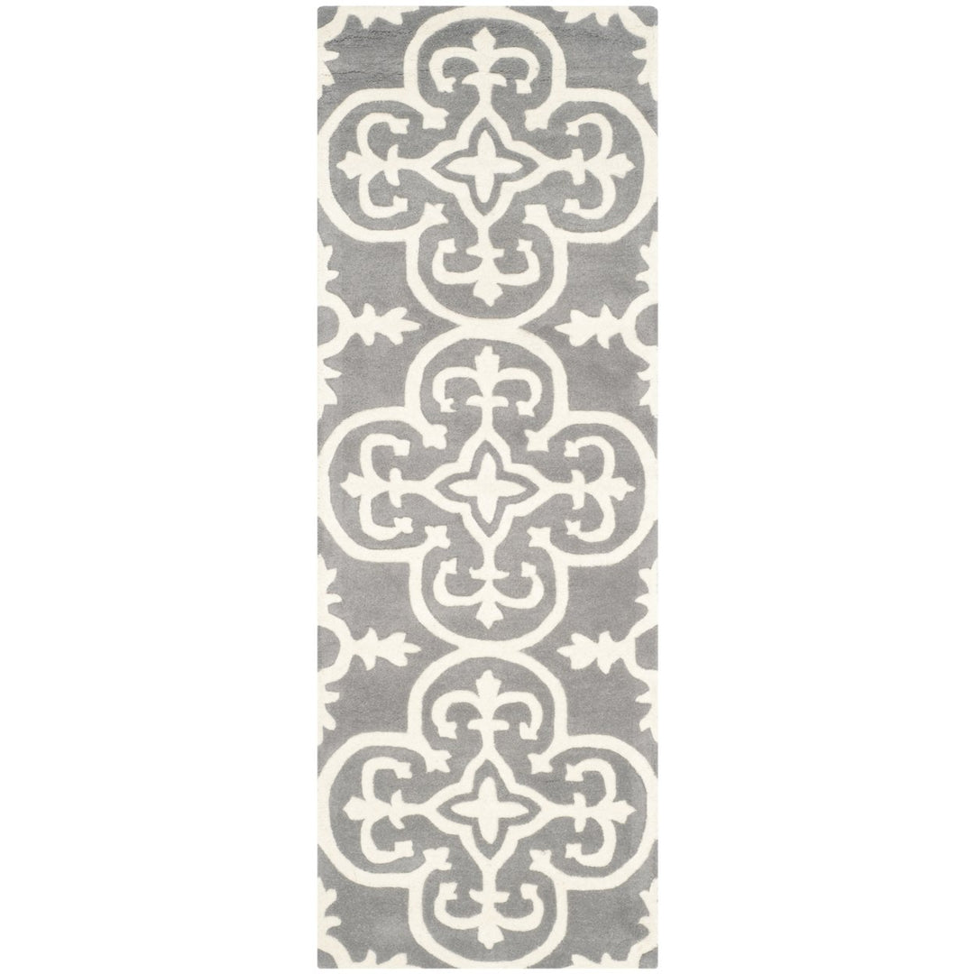 SAFAVIEH Chatham CHT729D Handmade Dark Grey / Ivory Rug Image 3