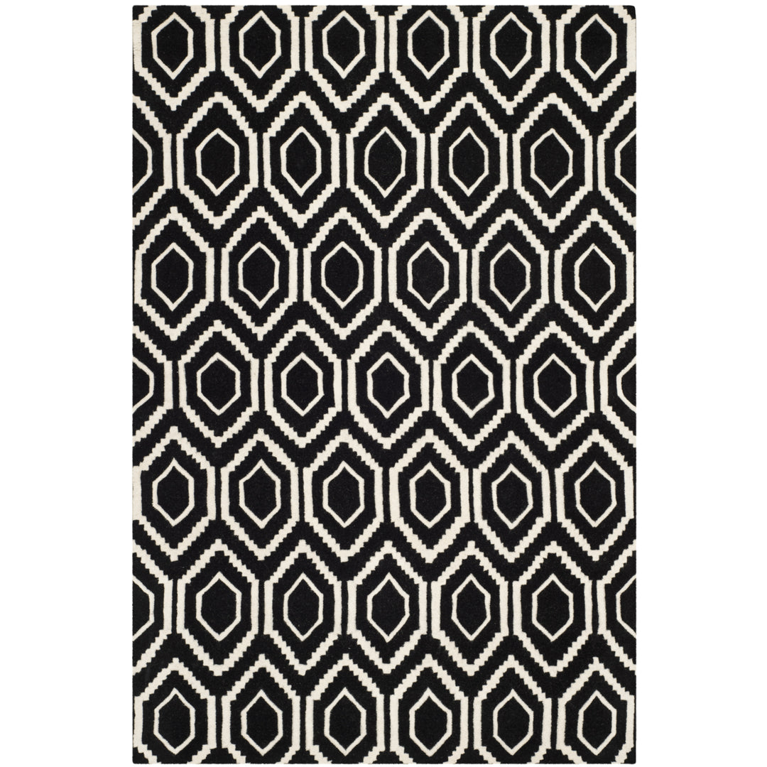 SAFAVIEH Chatham CHT731K Handmade Black / Ivory Rug Image 1