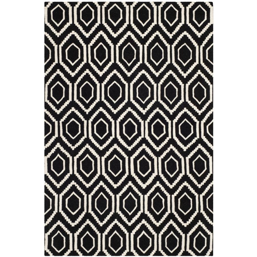 SAFAVIEH Chatham CHT731K Handmade Black / Ivory Rug Image 1