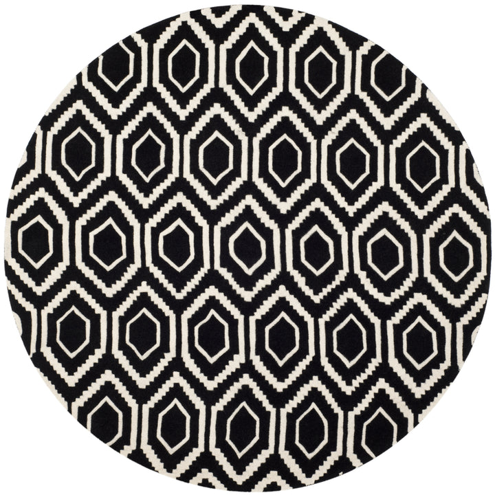 SAFAVIEH Chatham CHT731K Handmade Black / Ivory Rug Image 4